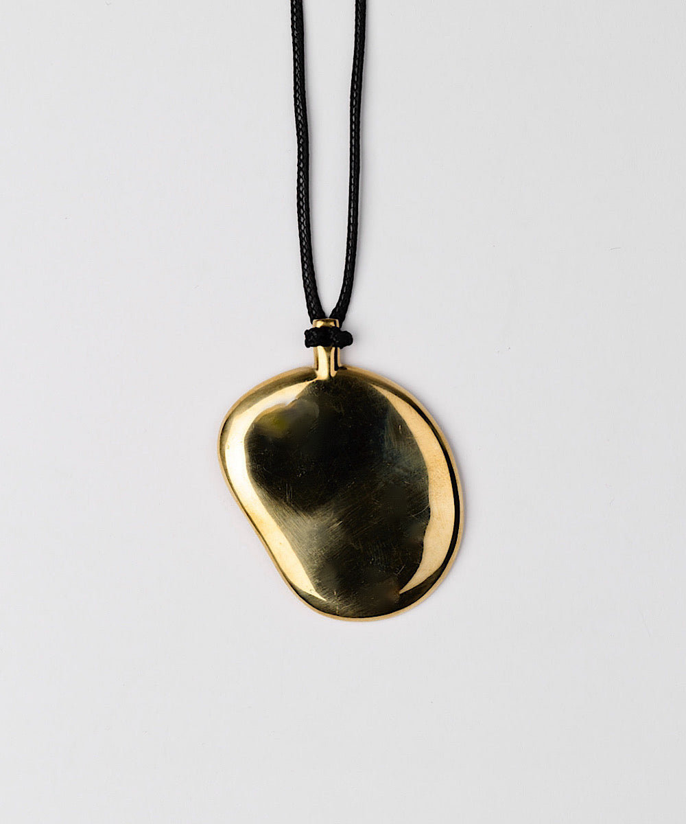 Bean motif cord necklace – JAMIRAY ONLINE STORE Bean motif cord necklace – JAMIRAY ONLINE STORE
