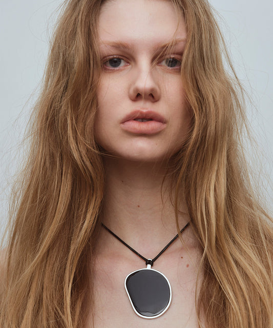 Bean stone cord necklace