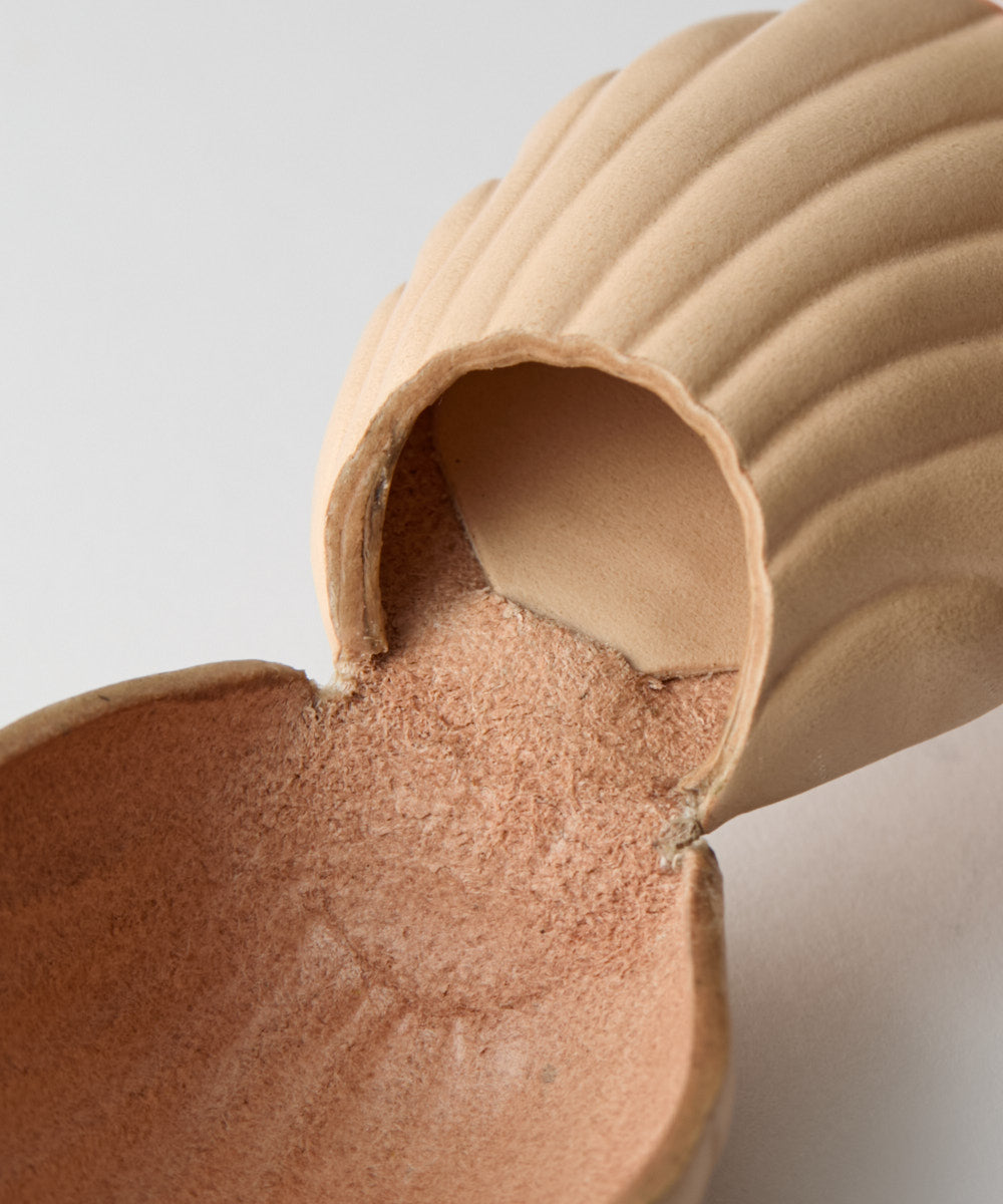 Leather shell necklace｜254-270105 – JAMIRAY ONLINE STORE