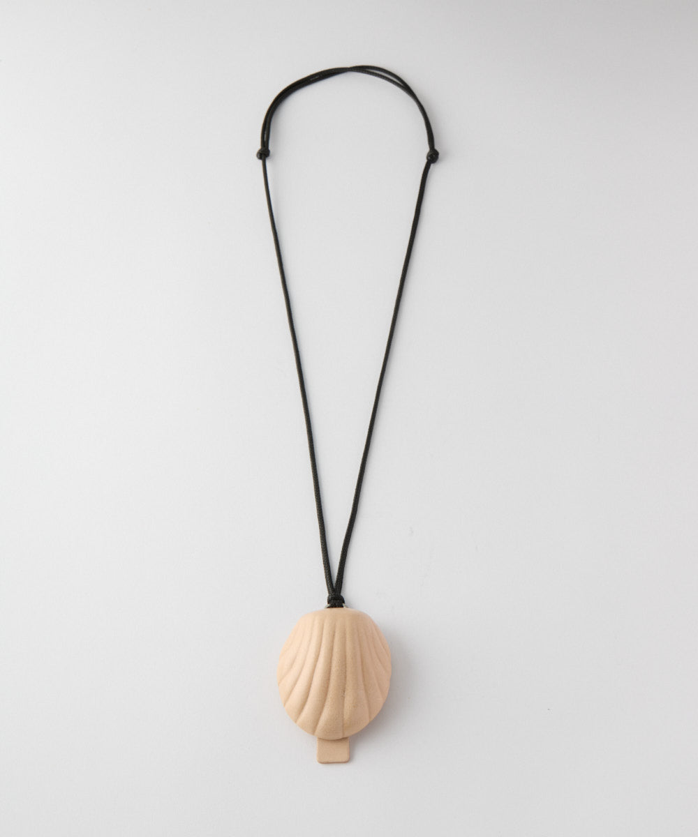 Leather shell necklace｜254-270105 – JAMIRAY ONLINE STORE