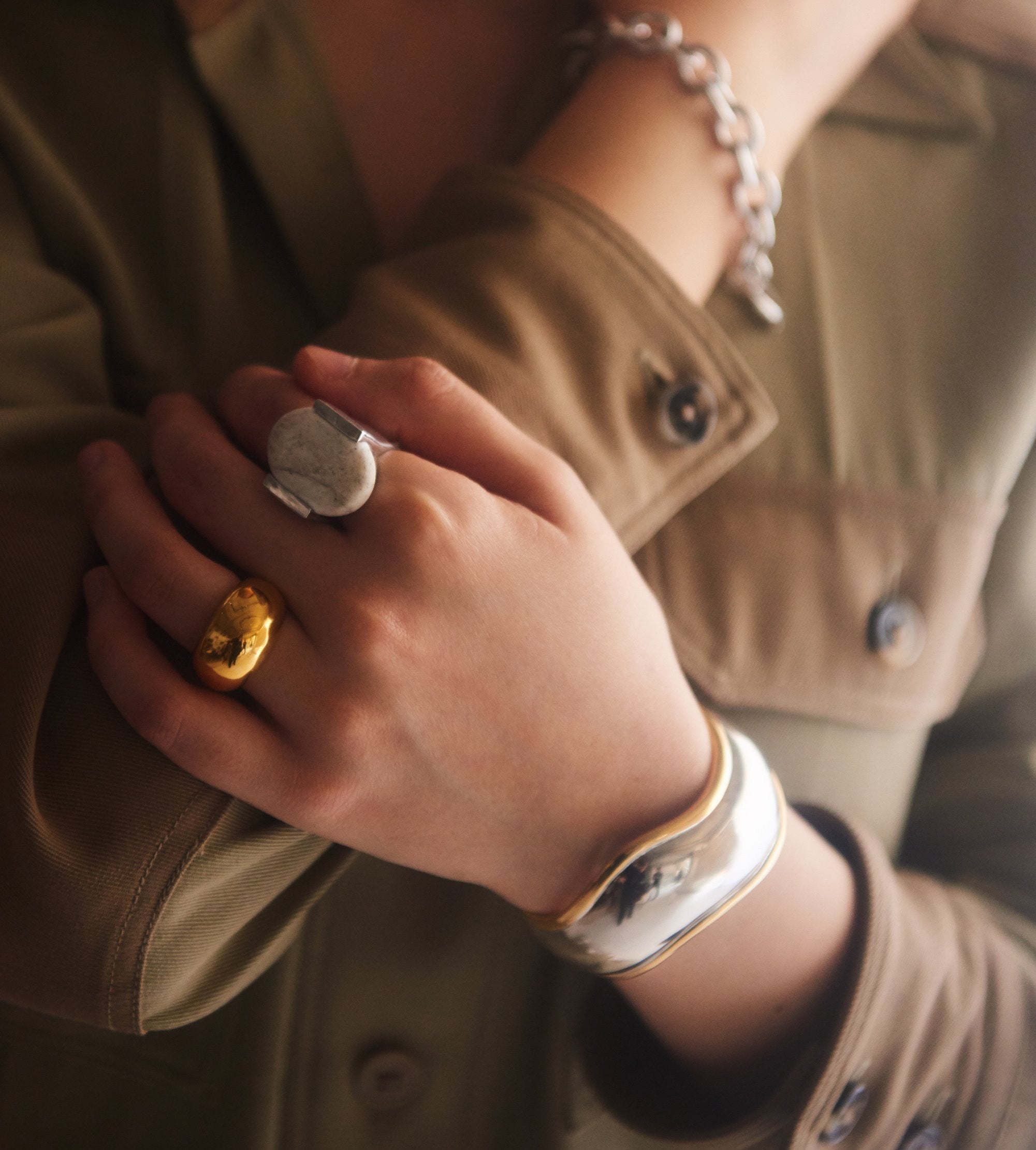 WAVY SILVER BANGLE｜224-270113 – JAMIRAY ONLINE STORE